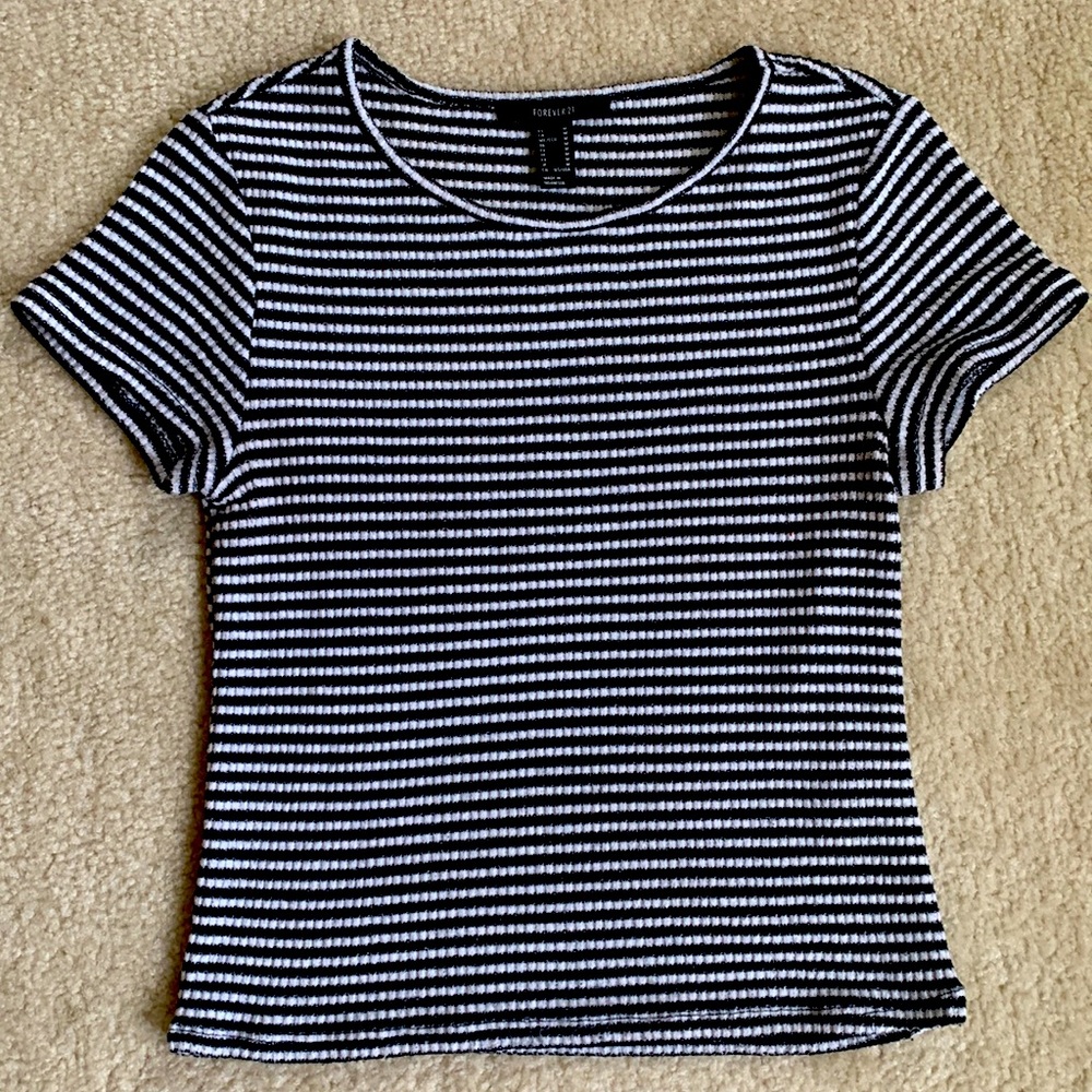 Forever 21 Striped Crochet Top Size M
